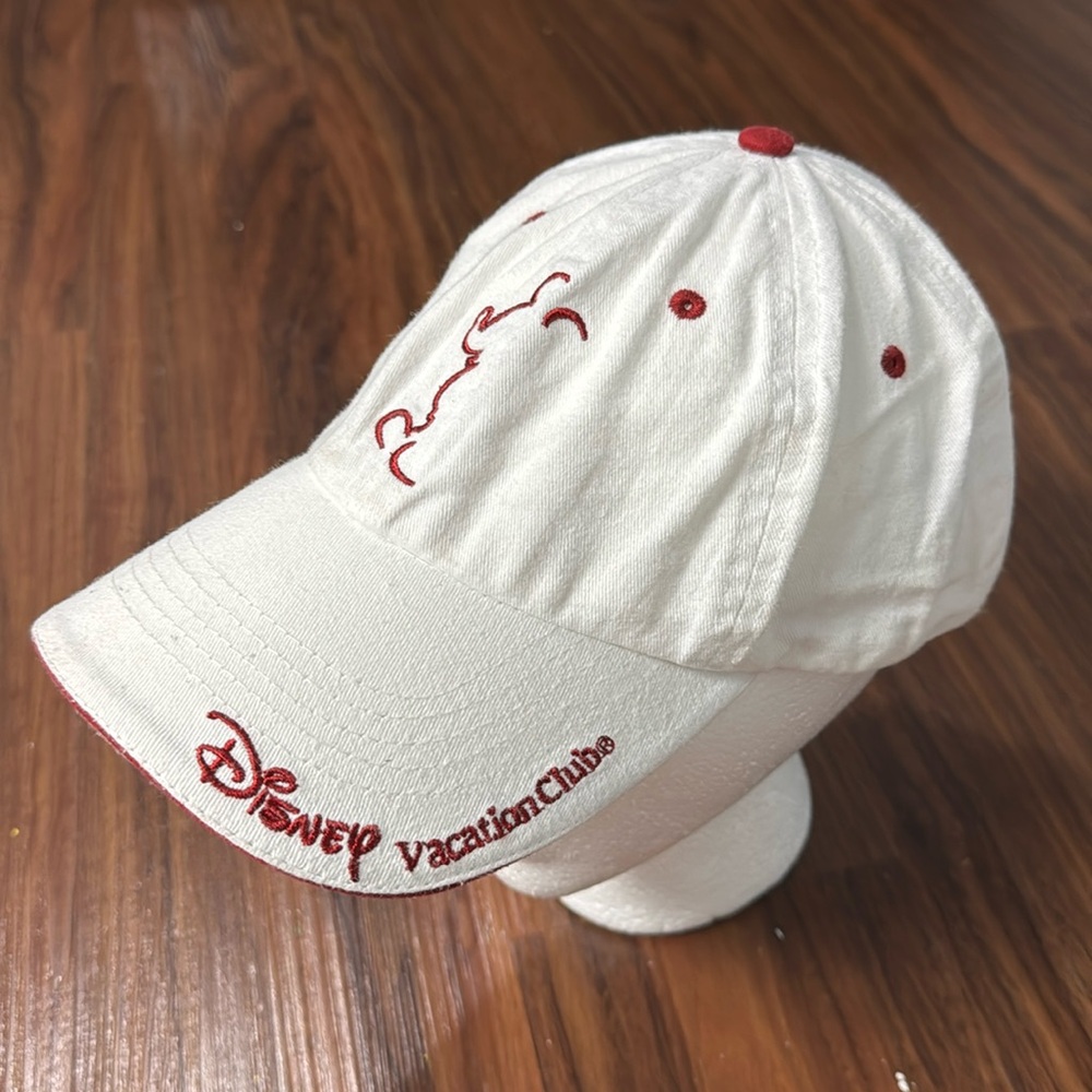 4/$45 Disney Vacation Club Member Adult Hat White Mickey Mouse
